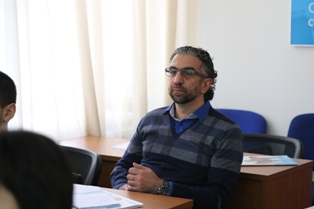 семинар для стоматологов На семинаре участники обсудили используемые классификации (WHO, AAOM, EAOM, Russia) форм патологии слизистых оболочек полости рта. Курс включил в себя описания клинических форм разбираемых поражений, основанные на этиологии, патогенезе и дифференциальной диагностике.