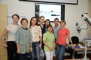 микроскоп в практике детского врача стоматолога IMG_2414.jpg